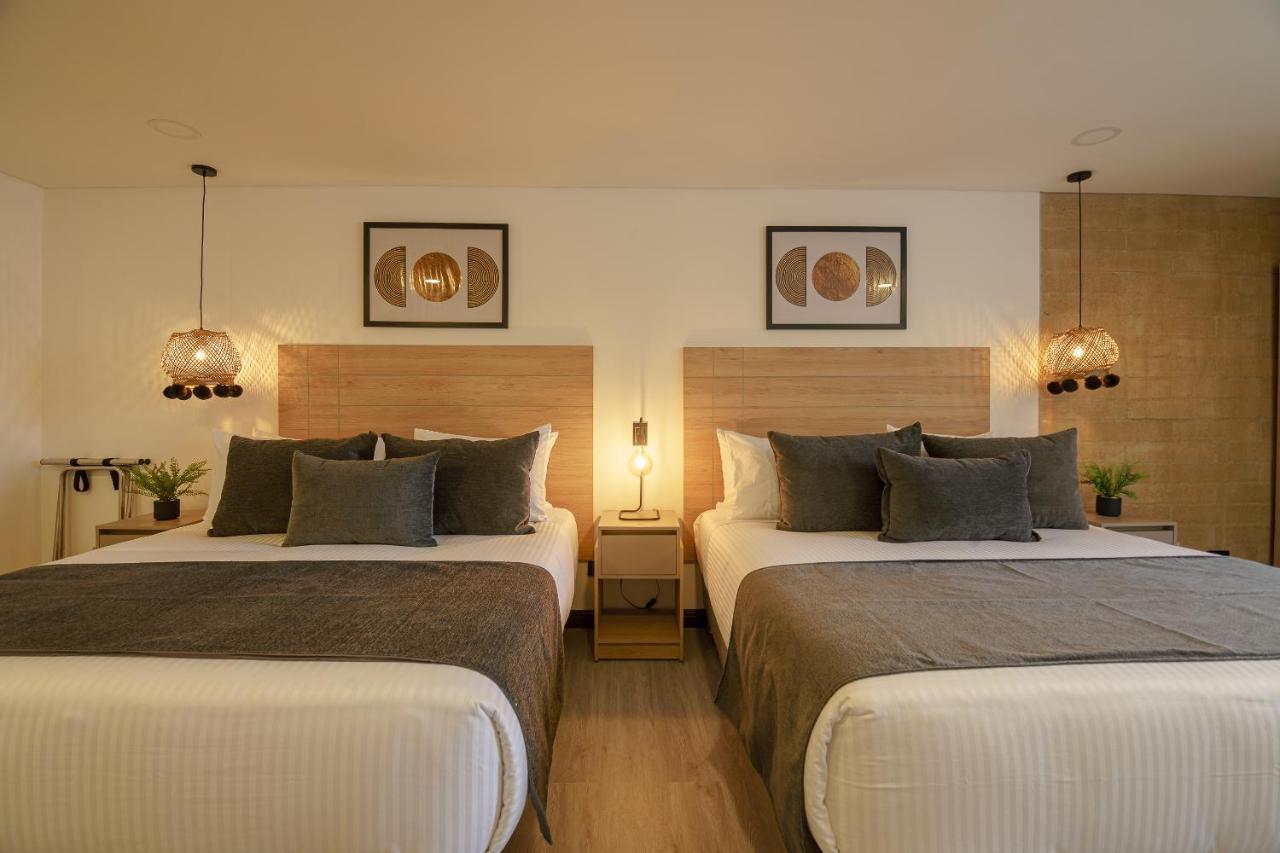 First Class Hotel Medellin Ngoại thất bức ảnh
