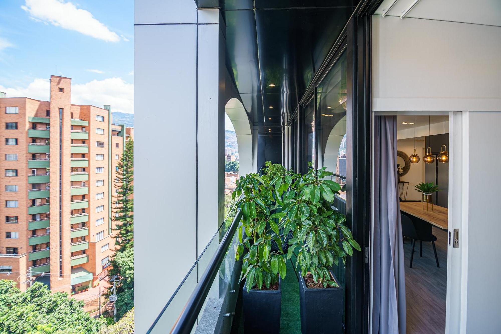 First Class Hotel Medellin Ngoại thất bức ảnh